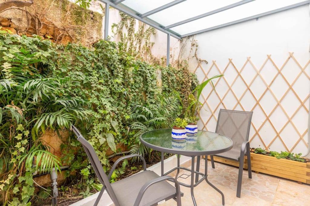 A Newly Fully Renovated Studio Athena Bagian luar foto