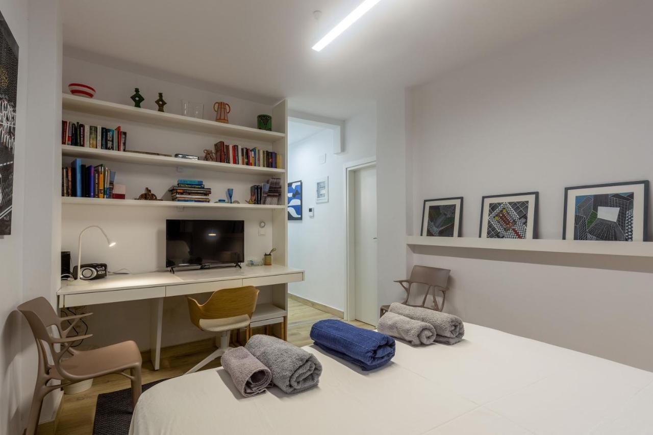 A Newly Fully Renovated Studio Athena Bagian luar foto